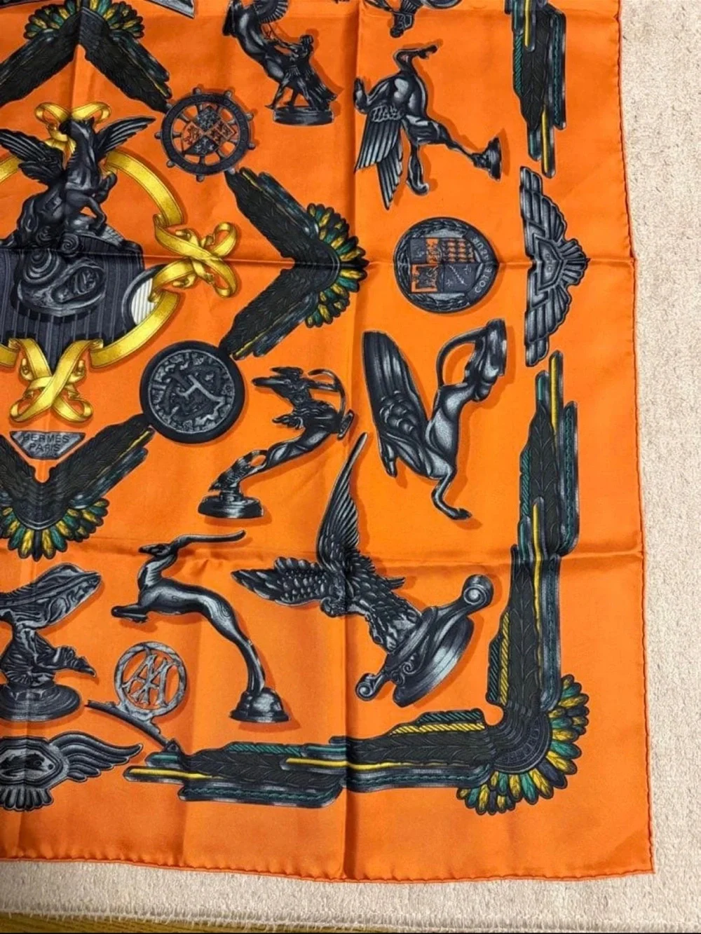Hermes elegant silk